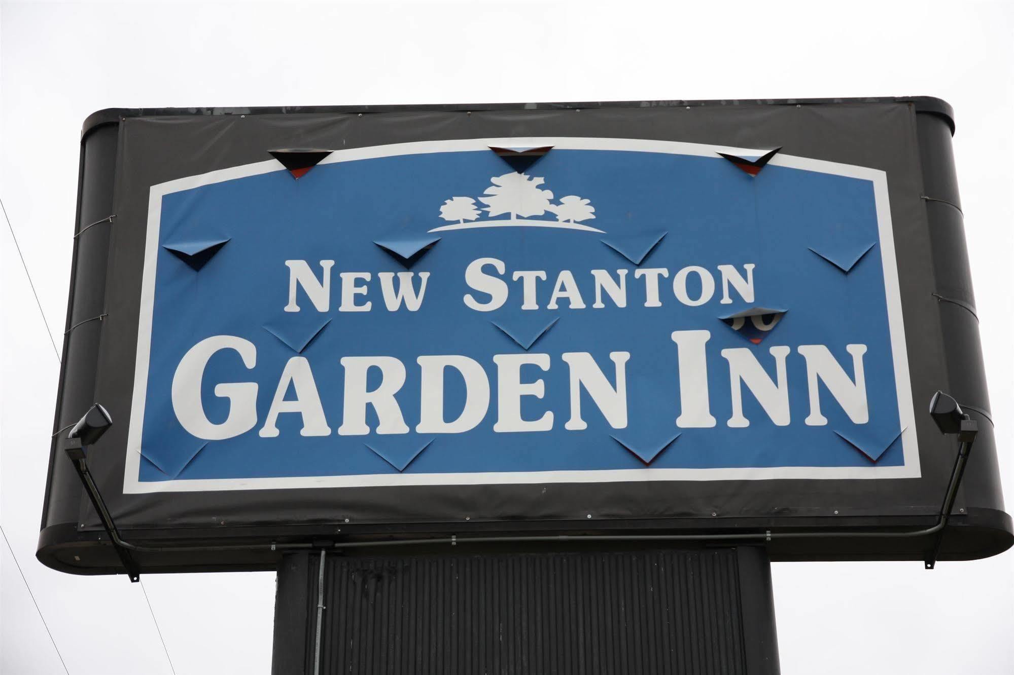 New Stanton Garden Inn Нью-Стантон Экстерьер фото